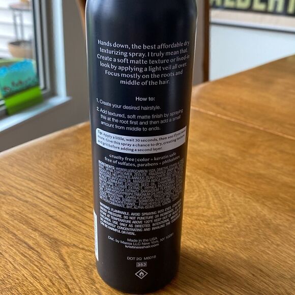 Kristin Ess Working Texture Spray - Picture 3 of 4